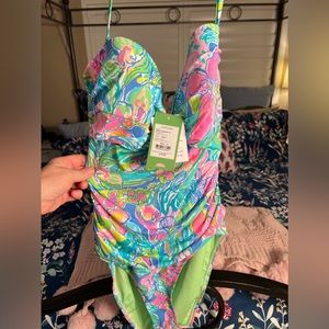 Lilly Pulitzer Flamenco one piece swimsuit SZ XL Bennet Blue Surf Gypsea Swim